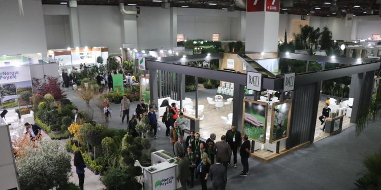 Sıcaklarda Peyzaj İstanbul için ne yapılır?